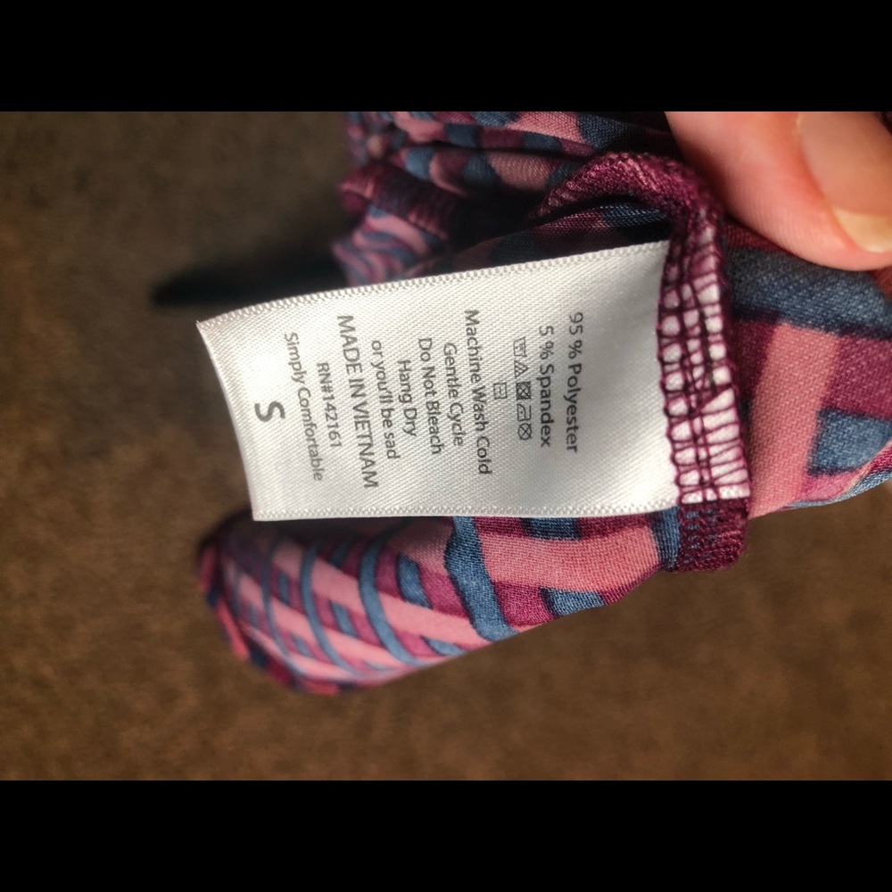 Small Azure - Picture 4 of 4